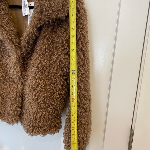 Jacket - Picture 7 of 8